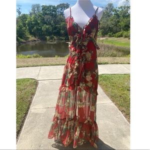 BRAND NEW! Gorgeous Floral Maxi